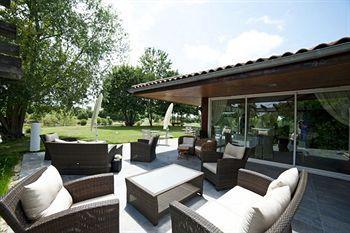 Les Jardins Du Lac, The Originals Relais Trizay Esterno foto